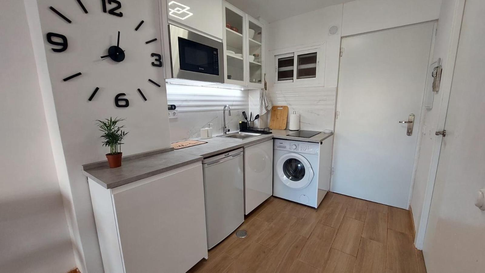Beautiful Flat Apartment Benalmadena Luaran gambar